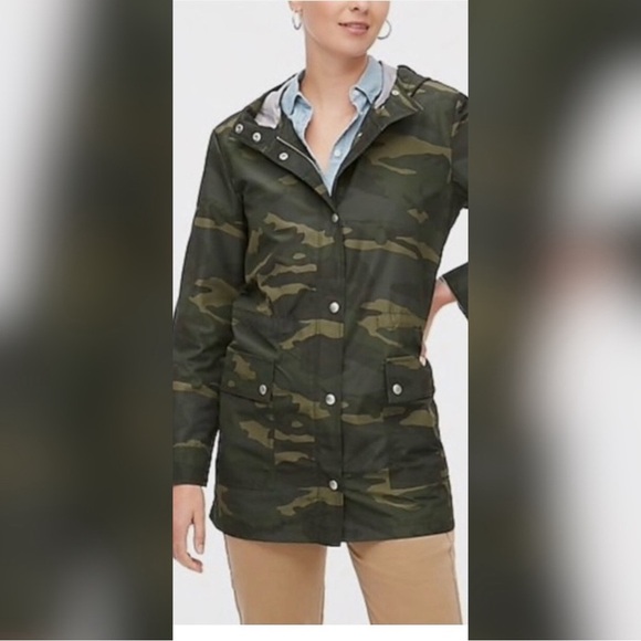 J. Crew Jackets & Blazers - J. Crew Green Camouflage Water Proof Jacket Size Small